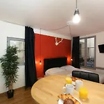 101 - Studio Confortable Avec Kitchenette Paris 5