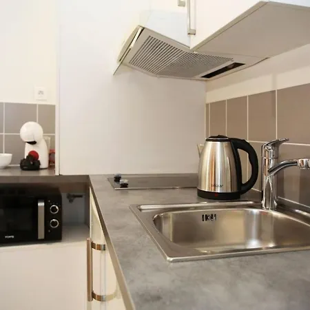 101 - Confortable Avec Kitchenette 5 Appartamento