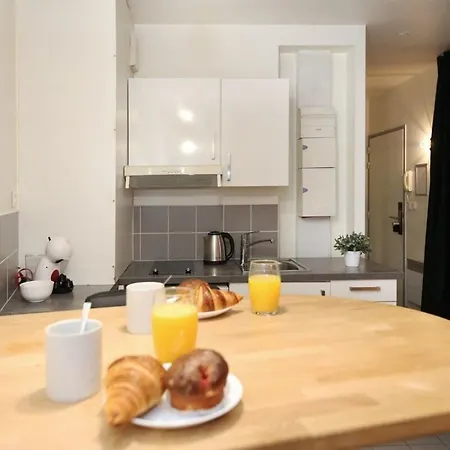 101 - Confortable Avec Kitchenette 5 Appartamento